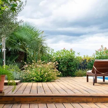 Modern Three Bedroom With Pool * Kaštela